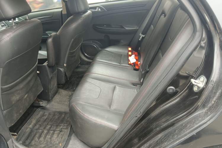 Used BYD Surui 2015 1.5L Manual Luxury Model Left Rear Seat