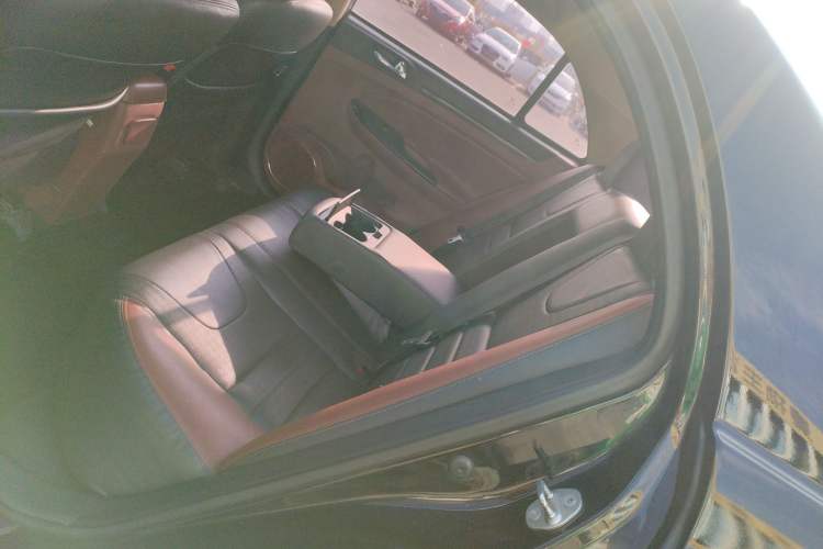 Used BYD Surui 2015 Revised Version 1.5L Manual Luxury Edition Left Rear Seat