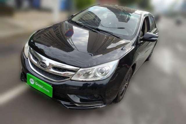 BYD Surui 2015 1.5L Manual Luxury Model de segunda mano
