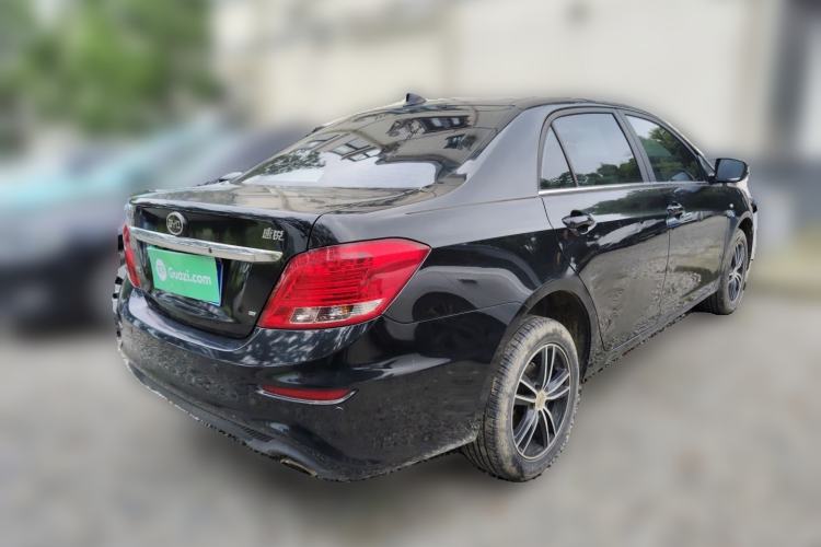 Used BYD Surui 2015 Revised Version 1.5L Manual Luxury Edition Rear Right 45 Deg