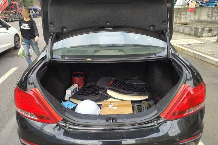 Used BYD Surui 2015 1.5L Manual Luxury Model Trunk
