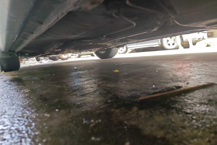 Used BYD Surui 2015 1.5L Manual Luxury Model Chassis Rear Left