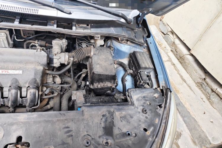 Used BYD Surui 2015 1.5L Manual Luxury Model Engine Bay Left
