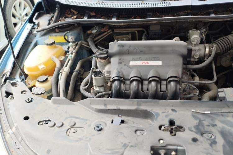 Used BYD Surui 2015 1.5L Manual Luxury Model Engine Bay Right