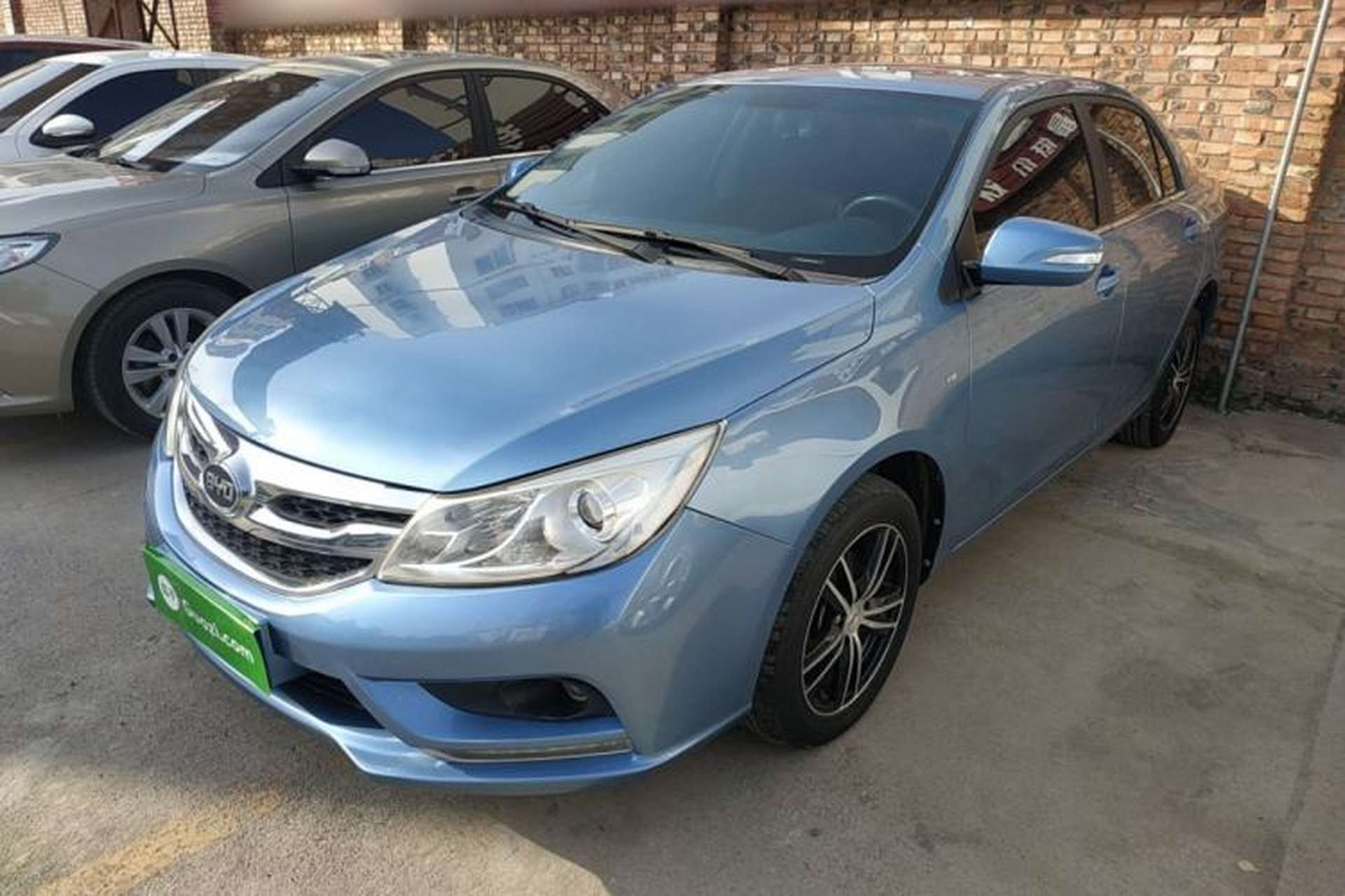 Used BYD Surui 2015 Revised Version 1.5L Manual Luxury Edition Front Left 45 Deg