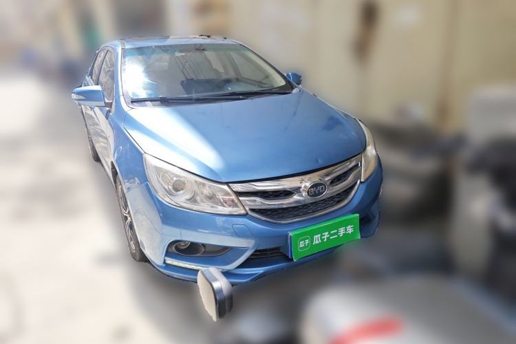 Used BYD Surui 2015 1.5L Manual Luxury Model Front Right 45 Deg