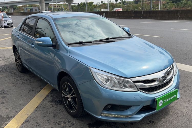 Used BYD Surui 2015 1.5L Manual Luxury Model Front Right 45 Deg