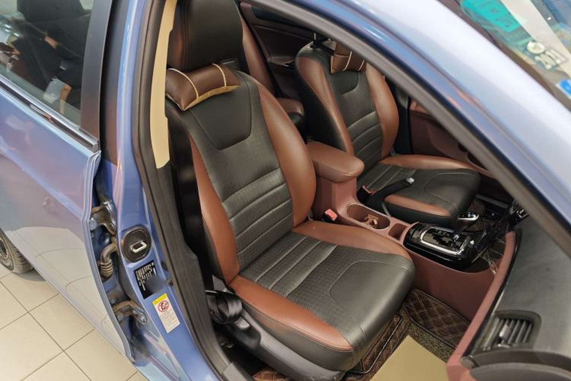 Used BYD Surui 2015 1.5L Automatic Luxury Model Interior 2