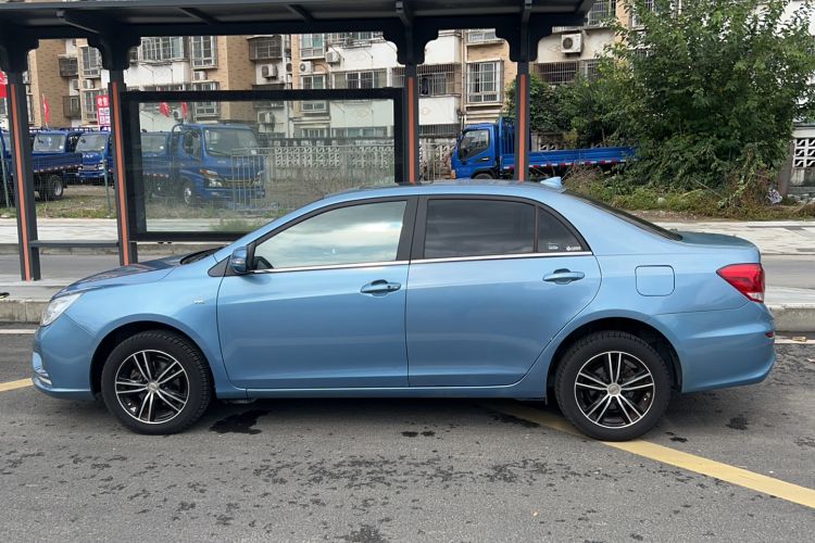 Used BYD Surui 2015 1.5L Manual Luxury Model Left Side