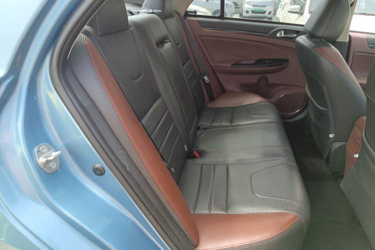Used BYD Surui 2015 1.5L Manual Luxury Model Right Rear Seat