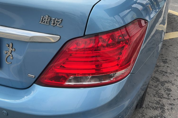 Used BYD Surui 2015 1.5L Manual Luxury Model Right Rear Taillight