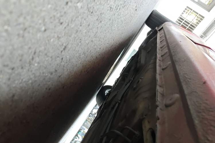 Used BYD Surui 2015 1.5L Automatic Luxury Model Chassis Rear Left