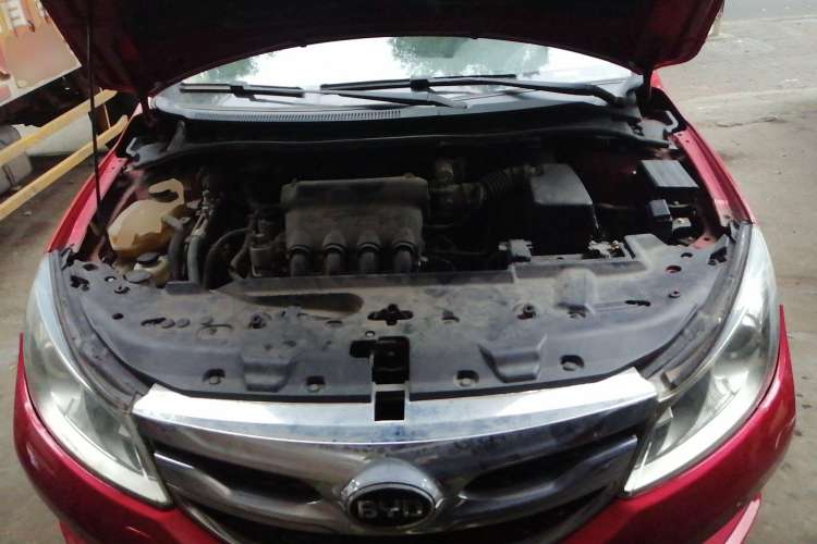 Used BYD Surui 2015 1.5L Manual Luxury Model Engine Bay