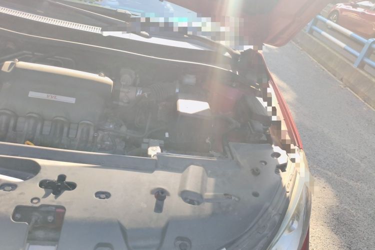 Used BYD Surui 2015 Revised Version 1.5L Manual Luxury Edition Engine Bay Left