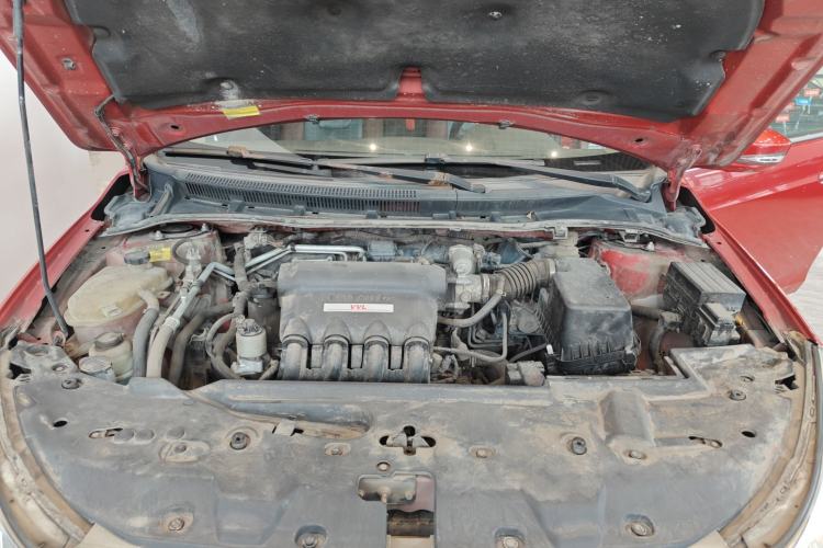 Used BYD Surui 2015 1.5L Manual Comfort Model Engine Bay