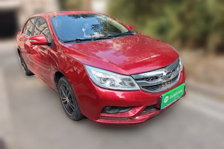 Used BYD Surui 2015 Revised Version 1.5L Manual Luxury Edition Front Right 45 Deg