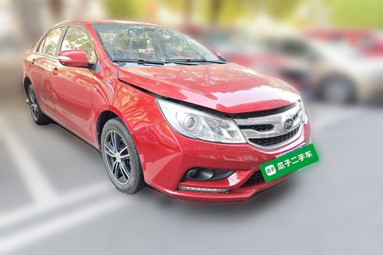 Used BYD Surui 2015 1.5L Automatic Luxury Model Front Right 45 Deg