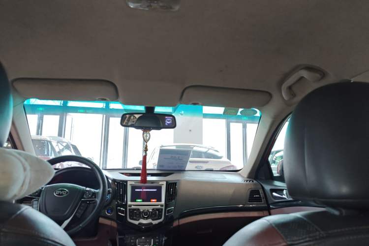 Used BYD Surui 2015 1.5L Manual Comfort Model Headliner