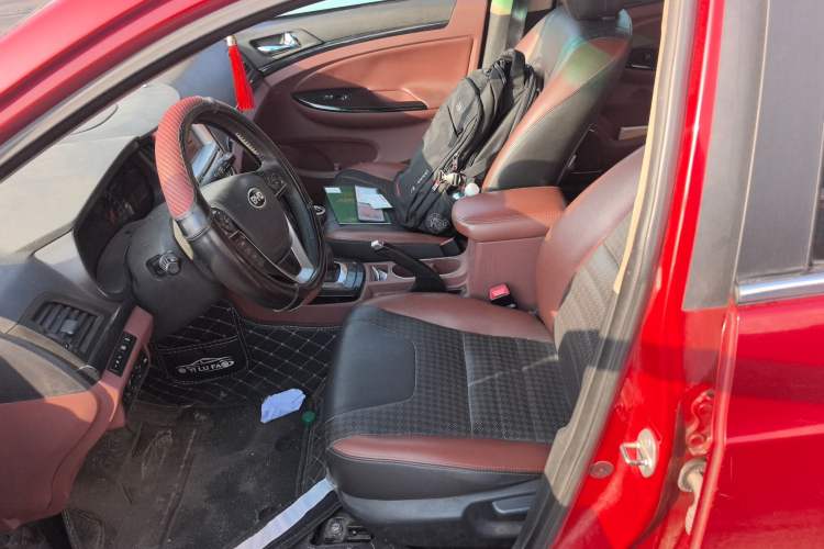 Used BYD Surui 2015 1.5L Manual Comfort Model Left Front Seat