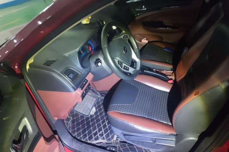 Used BYD Surui 2015 1.5L Automatic Luxury Model Left Front Seat