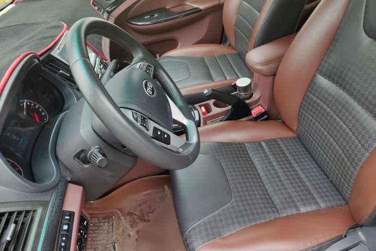 Used BYD Surui 2015 1.5L Manual Luxury Model Left Front Seat