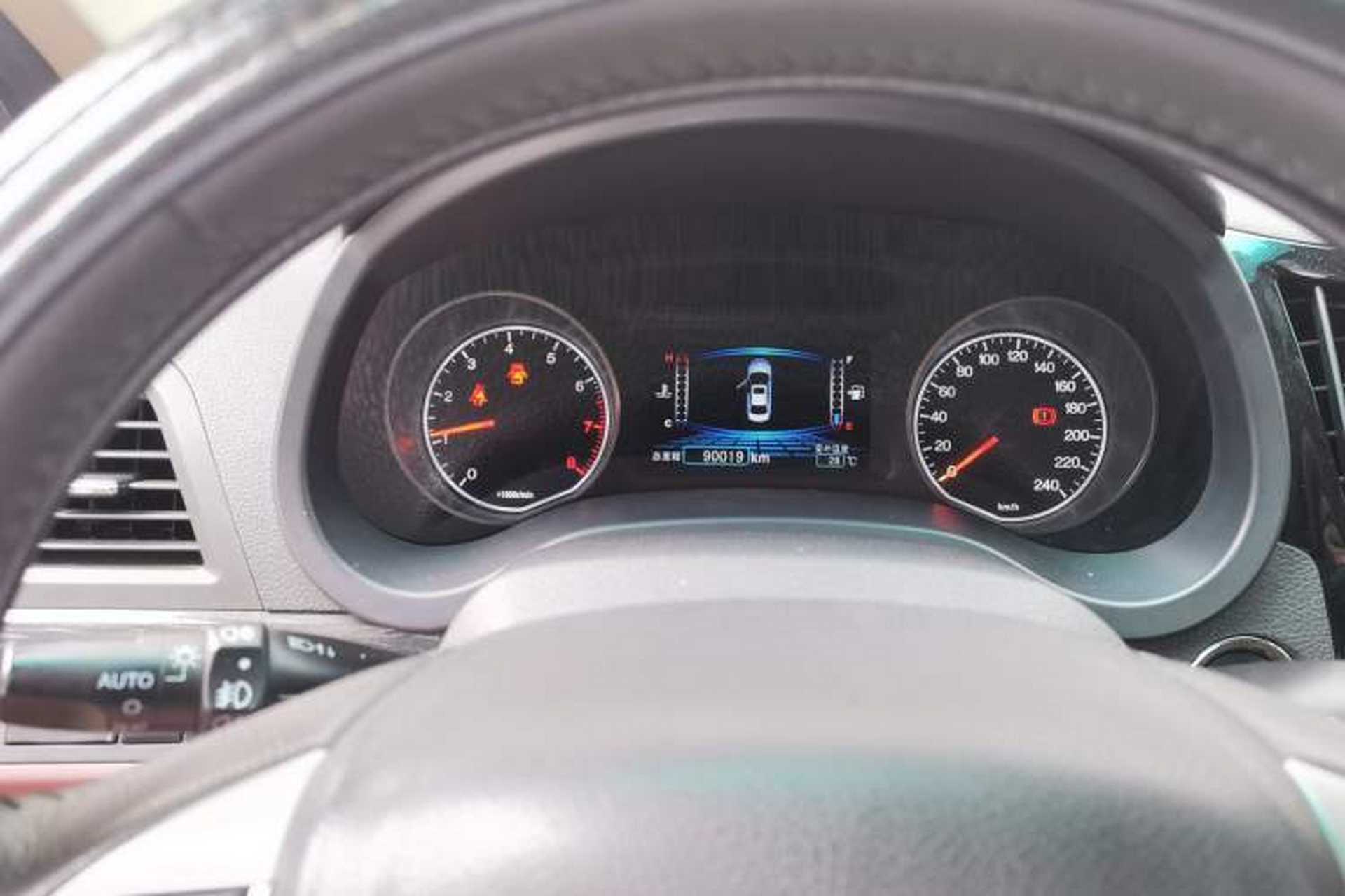 Used BYD Surui 2015 1.5L Manual Luxury Model Odometer Close Up