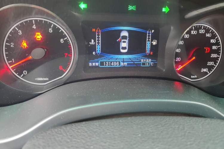 Used BYD Surui 2015 1.5L Manual Luxury Model Odometer Close Up