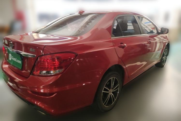 Used BYD Surui 2015 Revised Version 1.5L Manual Luxury Edition Rear Right 45 Deg