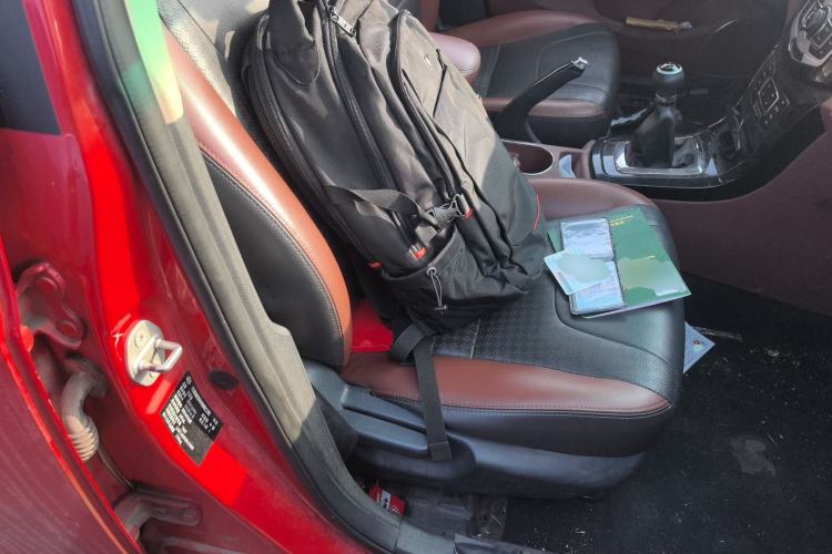 Used BYD Surui 2015 1.5L Manual Comfort Model Right Front Seat