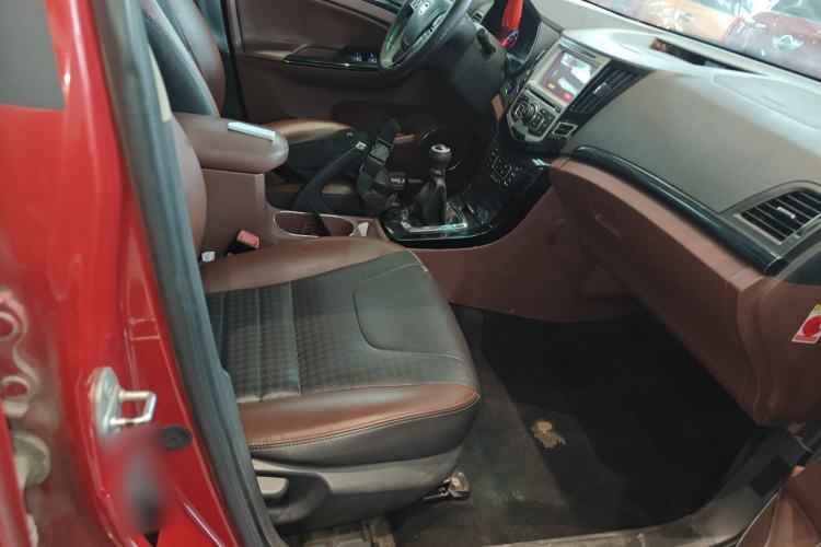 Used BYD Surui 2015 1.5L Manual Comfort Model Right Front Seat