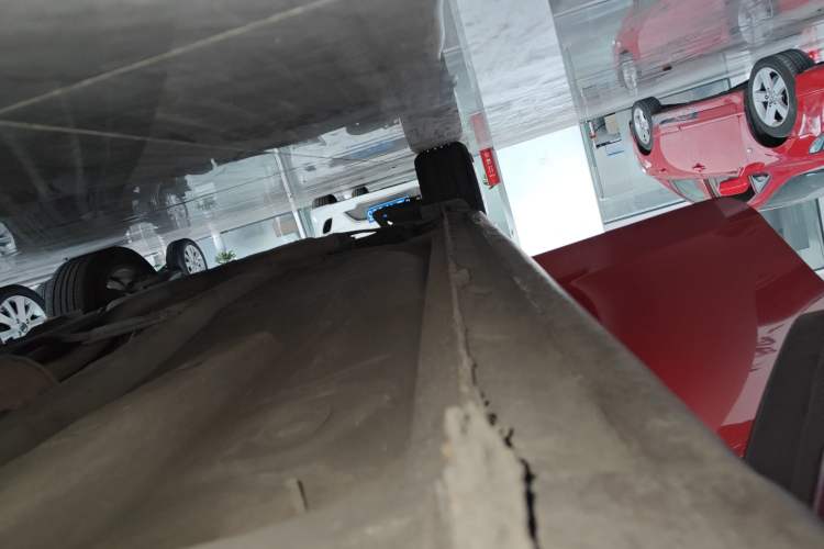 Used BYD Surui 2015 1.5L Manual Comfort Model Right Side Sill