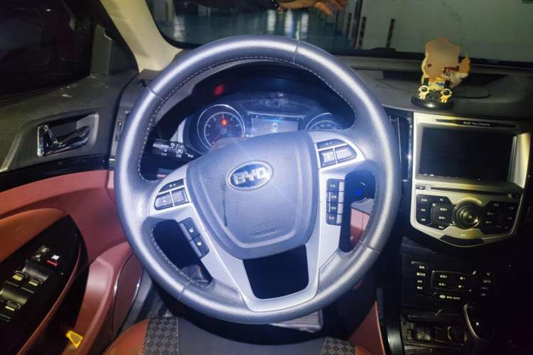 Used BYD Surui 2015 1.5L Automatic Luxury Model Steering Wheel