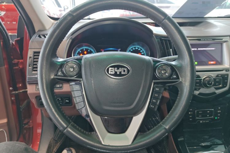 Used BYD Surui 2015 1.5L Manual Comfort Model Steering Wheel