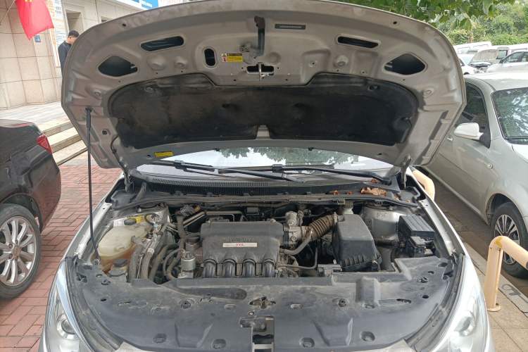 Used BYD Surui 2015 1.5L Automatic Luxury Model Engine Bay