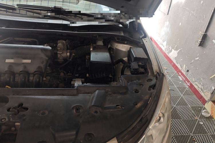 Used BYD Surui 2015 1.5L Manual Luxury Model Engine Bay Left