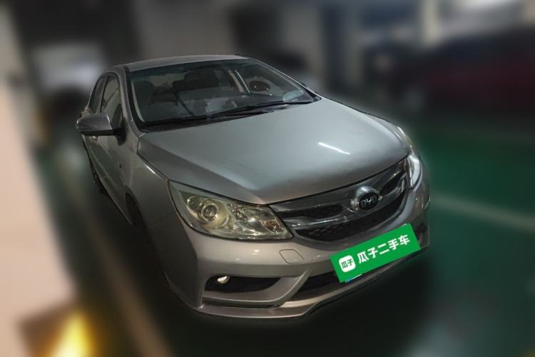 Used BYD Surui 2015 1.5L Automatic Comfort Edition Front Right 45 Deg