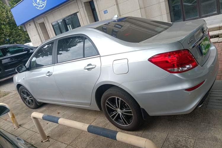 Used BYD Surui 2015 1.5L Automatic Luxury Model Left Side