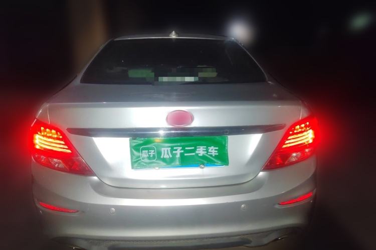 Used BYD Surui 2015 Revised Version 1.5L Manual Luxury Edition Rear