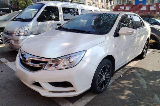 Used BYD Surui 2015 Revised Version 1.5L Manual Luxury Edition