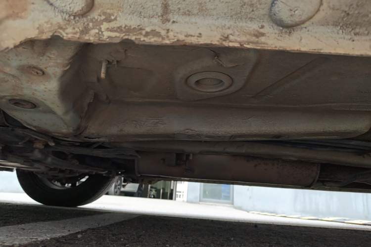 Used BYD Surui 2015 1.5L Manual Luxury Model Chassis Front Left