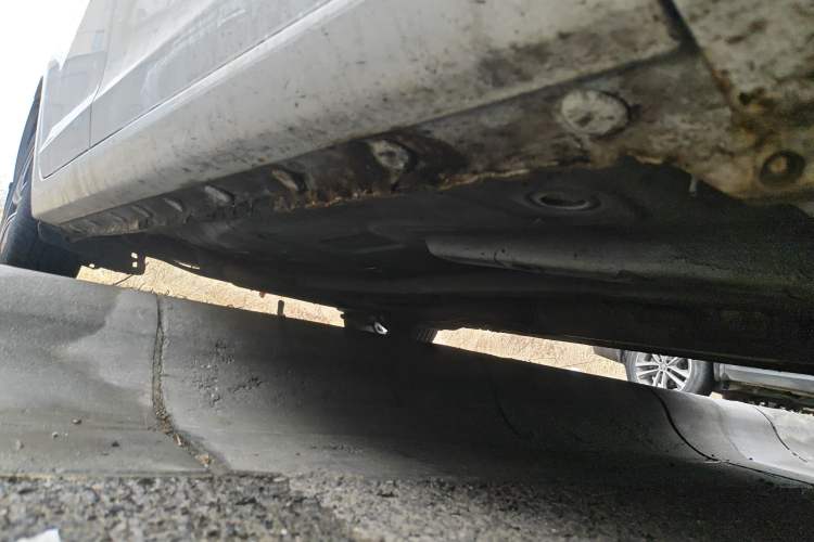 Used BYD Surui 2015 1.5L Manual Luxury Model Chassis Front Right