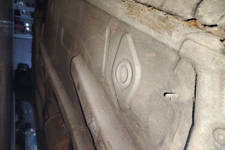 Used BYD Surui 2015 1.5L Manual Luxury Model Chassis Front Right
