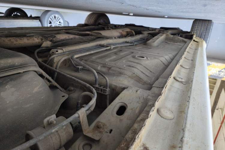 Used BYD Surui 2015 1.5L Manual Luxury Model Chassis Rear Left