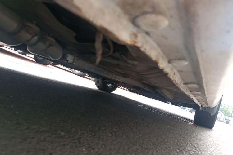 Used BYD Surui 2015 1.5L Manual Comfort Model Chassis Rear Right