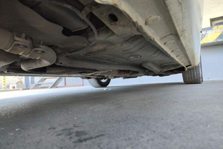 Used BYD Surui 2015 1.5L Manual Luxury Model Chassis Rear Right
