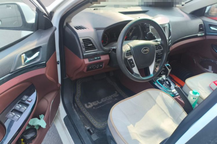 Used BYD Surui 2015 1.5L Automatic Luxury Model Driver Seat