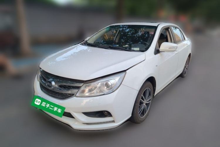 Używany BYD Surui 2015 1.5L Manual Luxury Model Guazi used car, China used car export, Used car for sale, Used  cars, Cheapest cars for sale