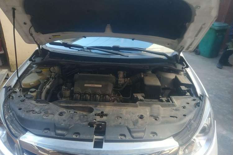 Used BYD Surui 2015 1.5L Automatic Comfort Edition Engine Bay
