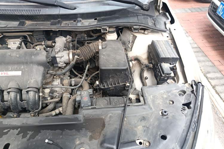 Used BYD Surui 2015 1.5L Manual Comfort Model Engine Bay Left