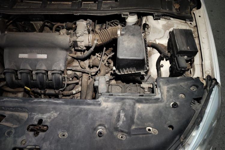 Used BYD Surui 2015 1.5L Manual Luxury Model Engine Bay Left
